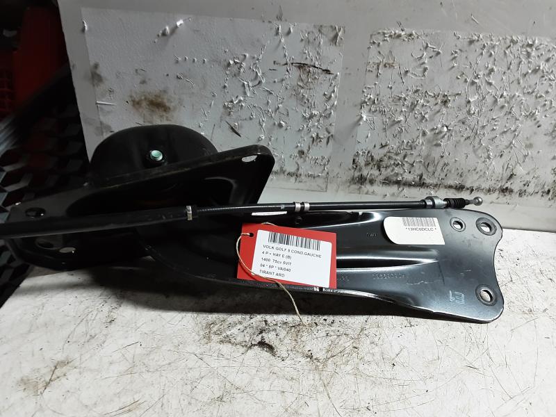 DRAAGARM ACHTER RECHTS Vw GOLF V 11/03 - 08