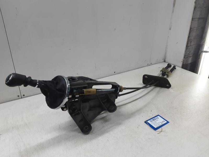 VERSNELLINGSBAK BEDIENING Vw TRANSPORTER T5 03-09