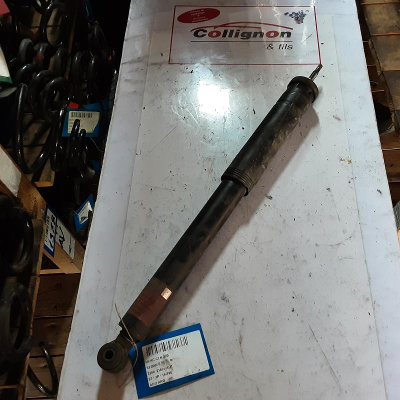 REAR SHOK ABSORBER RIGHT Mercedes-Benz CLK C208 97-  03