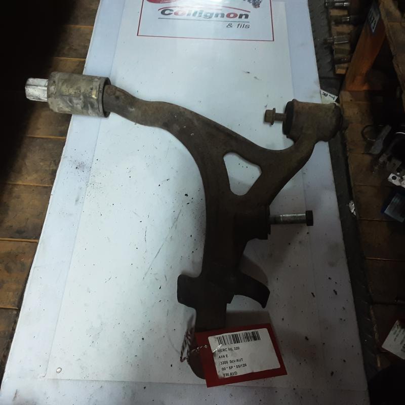 DRAAGARM VOOR RECHTS Mercedes-Benz M W163 98 - 05