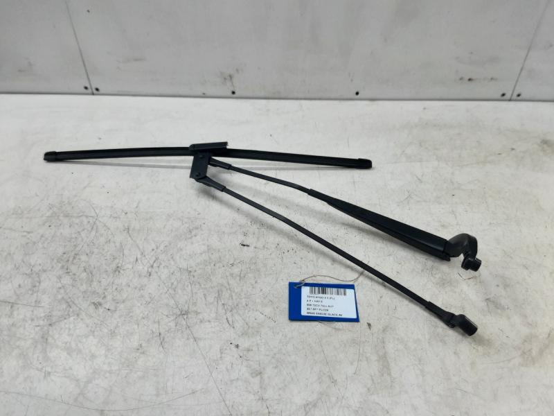 RUITENWISSERARM VOOR Toyota AYGO II Face Lift 6/18+