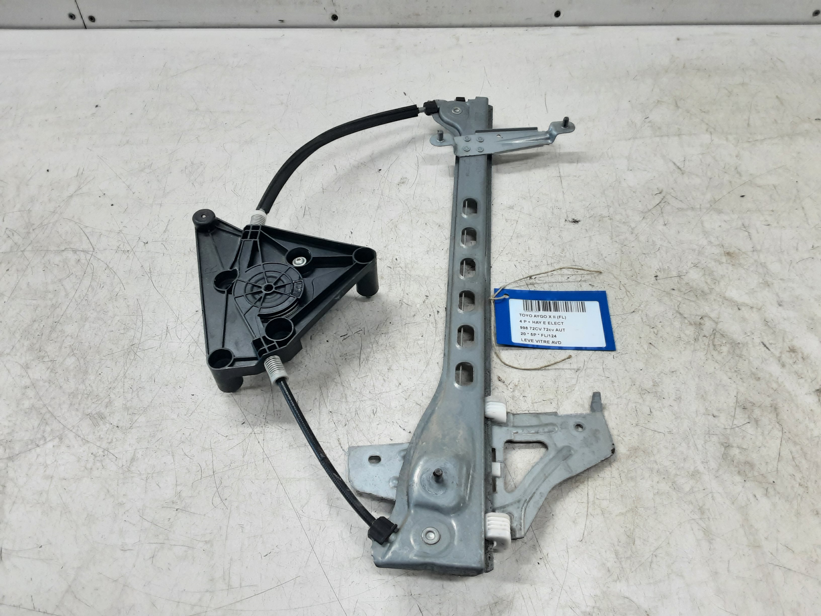 RUITMECHANISME VOOR RECHTS Toyota AYGO II Face Lift 6/18+