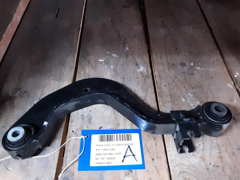DRAAGARM ACHTER LINKS Vw GOLF V 11/03 - 08