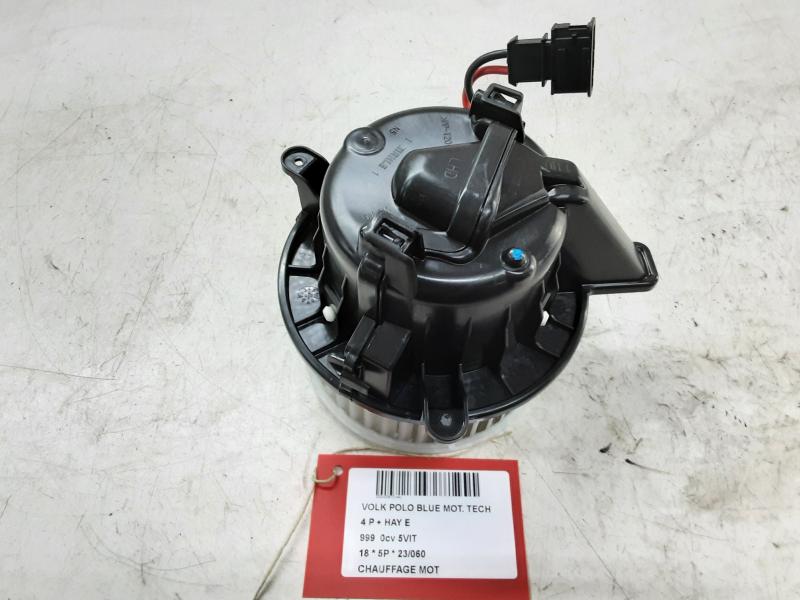 MOTEUR DE CHAUFFAGE Vw POLO (AW/BZ) 10/17 - 9/21