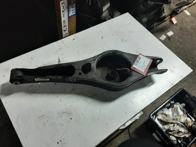 DRAAGARM ACHTER RECHTS Vw TOURAN 03 - 06