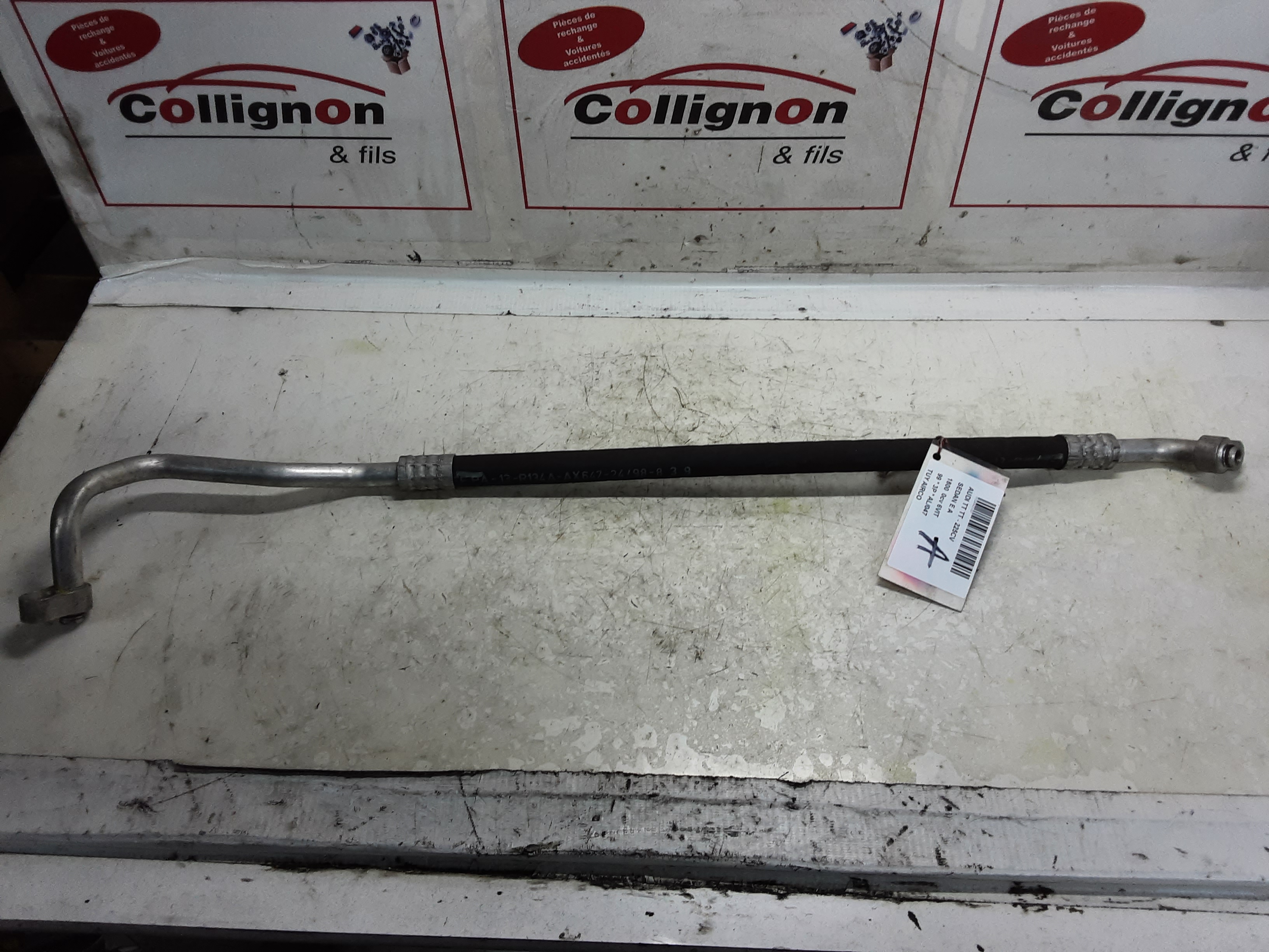 TUYAU D&#039;AIRCO Audi TT 10/98 - 06