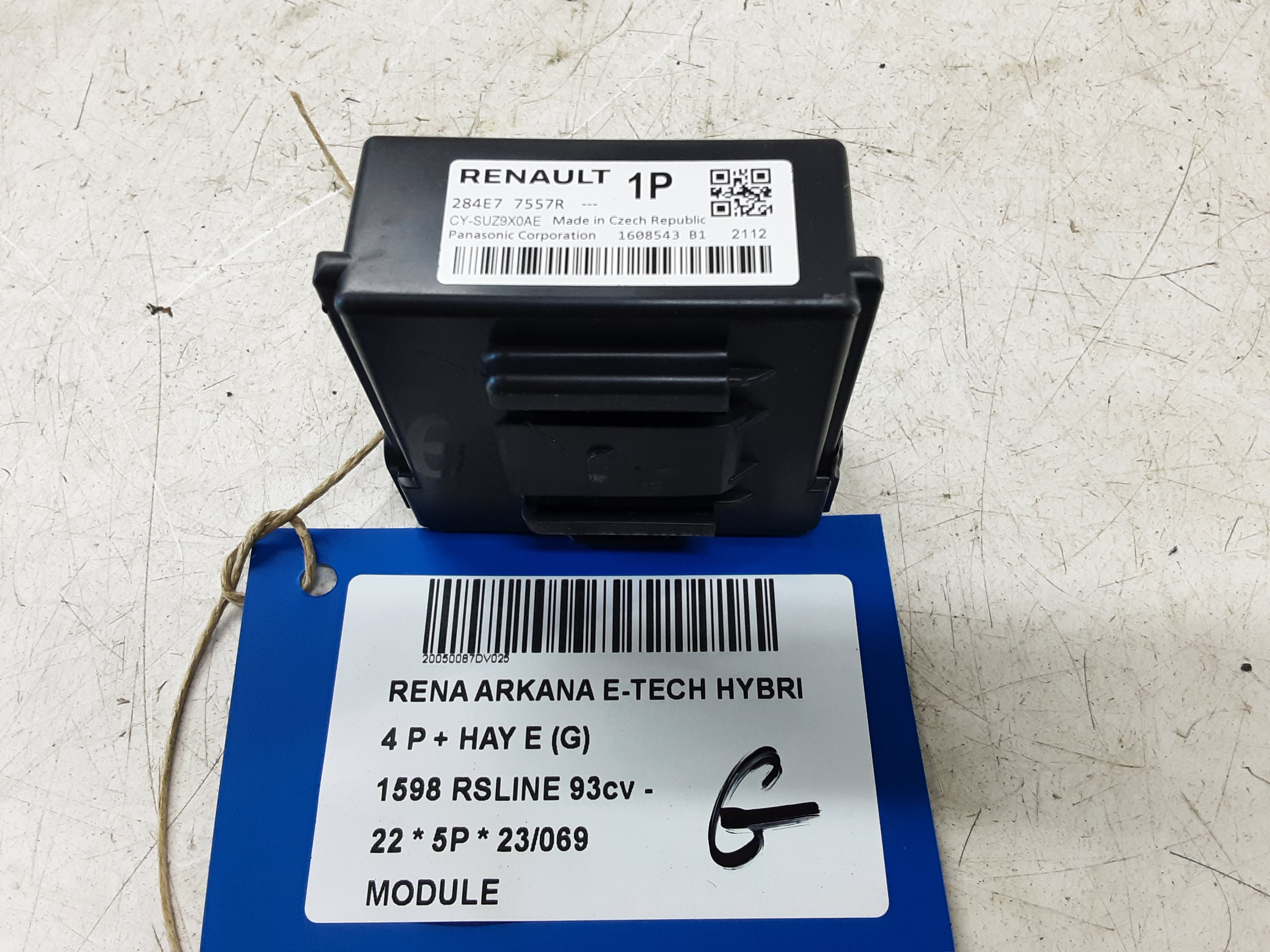MODULE Renault ARKANA 3/21 +