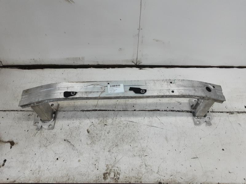 BUMPERBALK VOOR Renault CAPTUR (1) 5/17 - 01/20 FaceLift