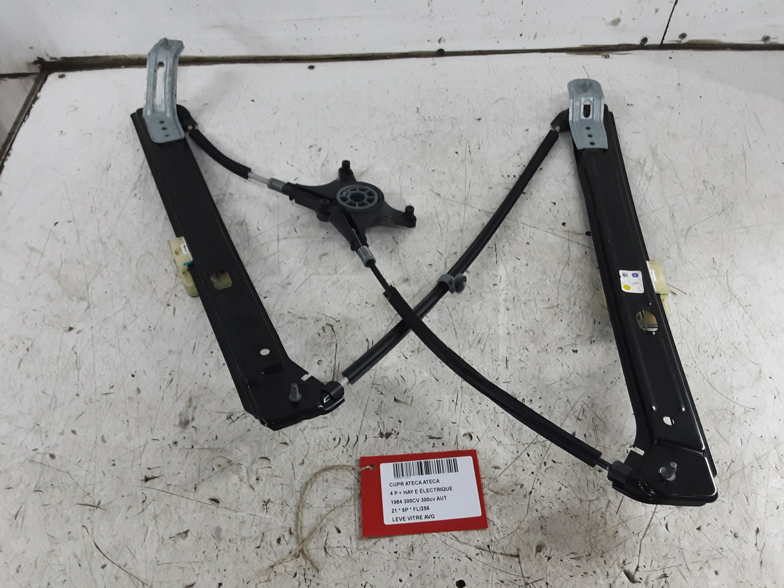 LEVE-VITRE DE PORTE AVANT GAUCHE Cupra ATECA 9/18+