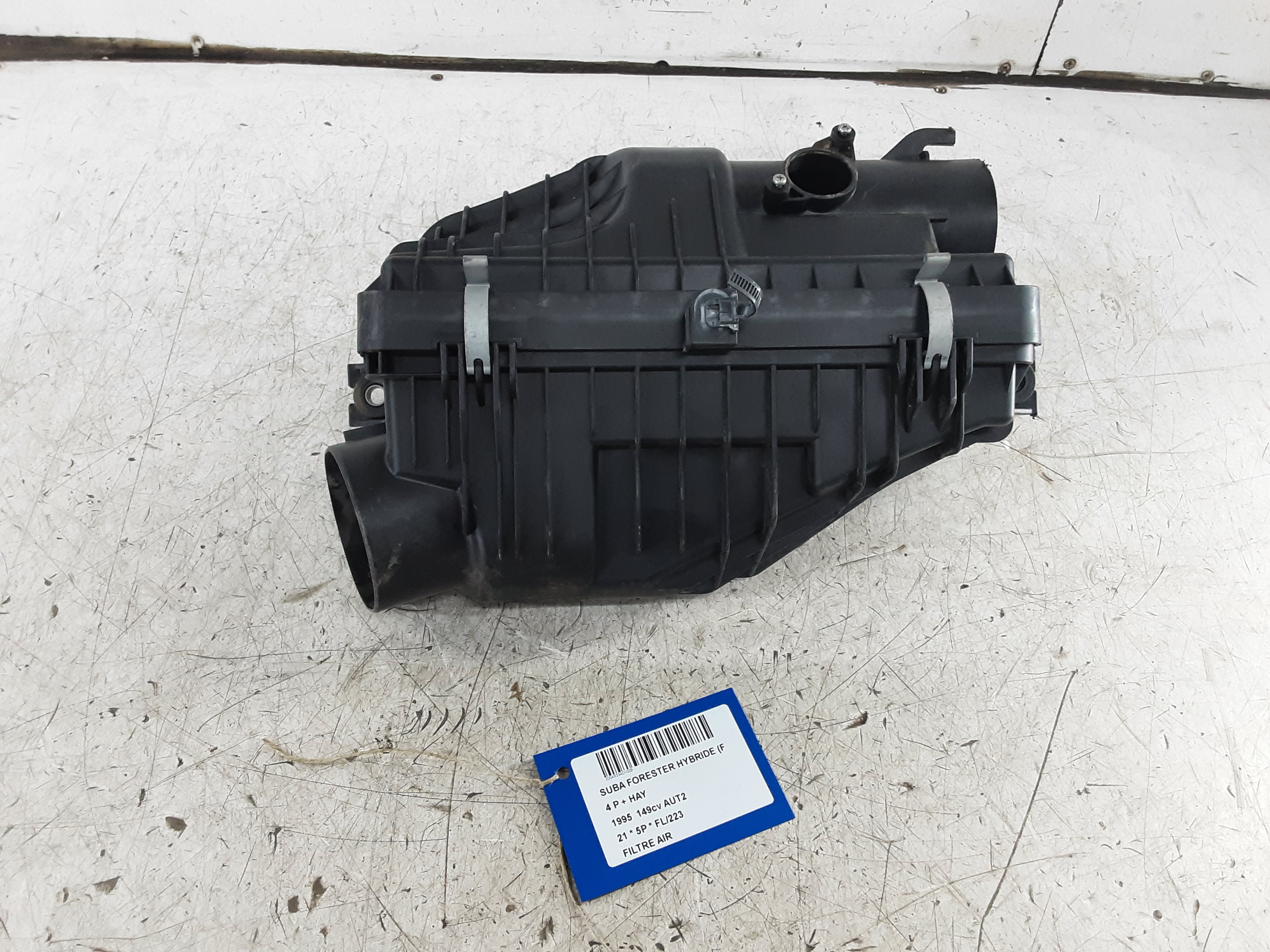 FILTRE A AIR Subaru FORESTER (5) 1/19+