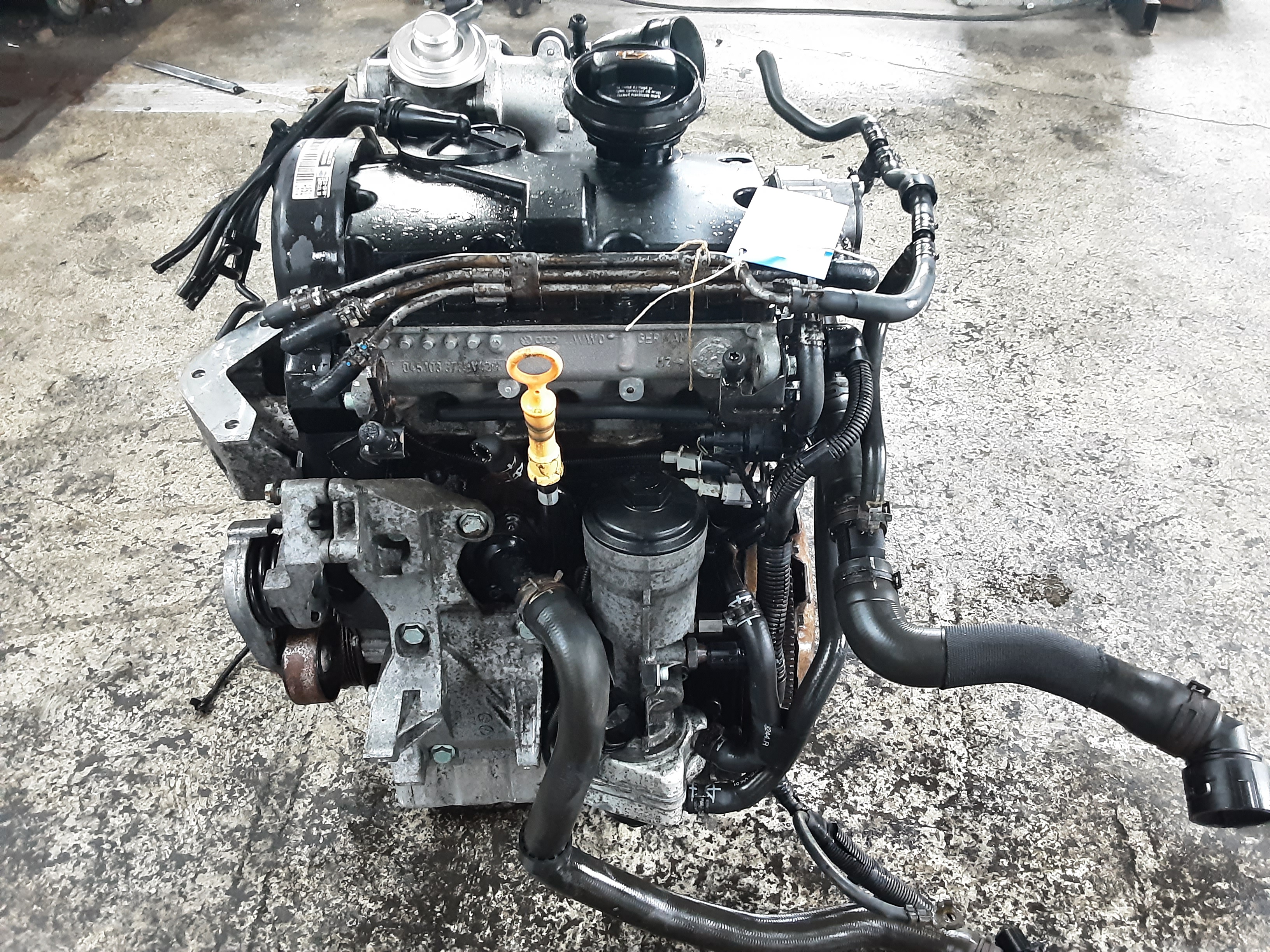 MOTOR Vw POLO (9N) 2/02 - 4/05
