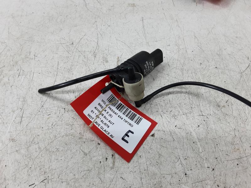 MOTOR RUITENWASSERS VOOR Vw PASSAT 10/00 - 02/05