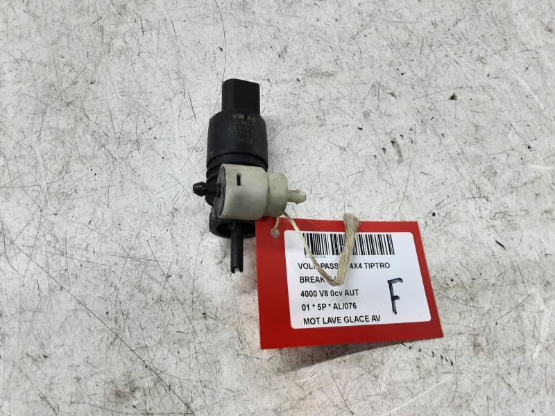 MOTOR RUITENWASSERS VOOR Vw PASSAT 10/00 - 02/05