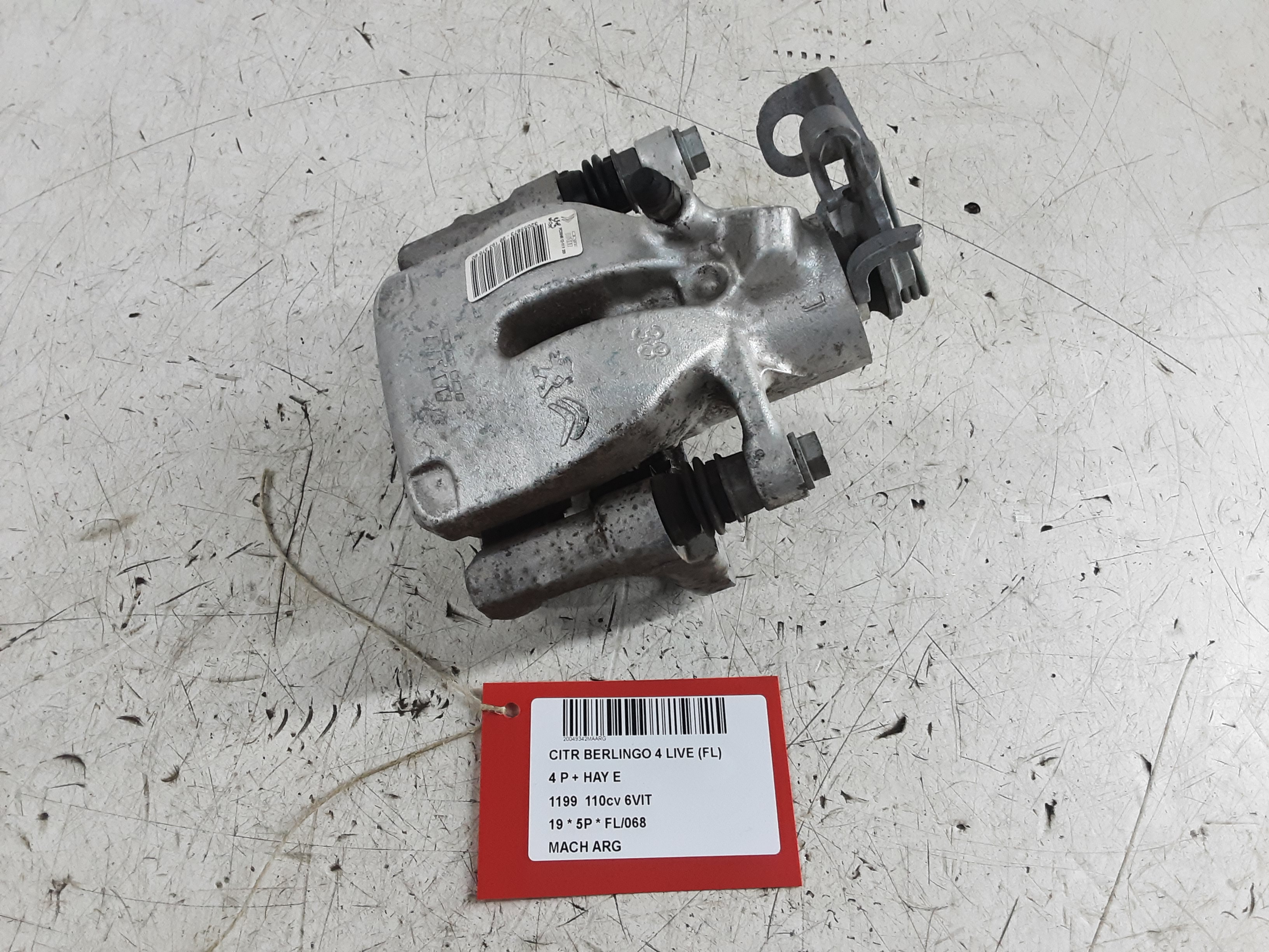 MACHOIRE ARRIERE GAUCHE Citroen BERLINGO 9/18+