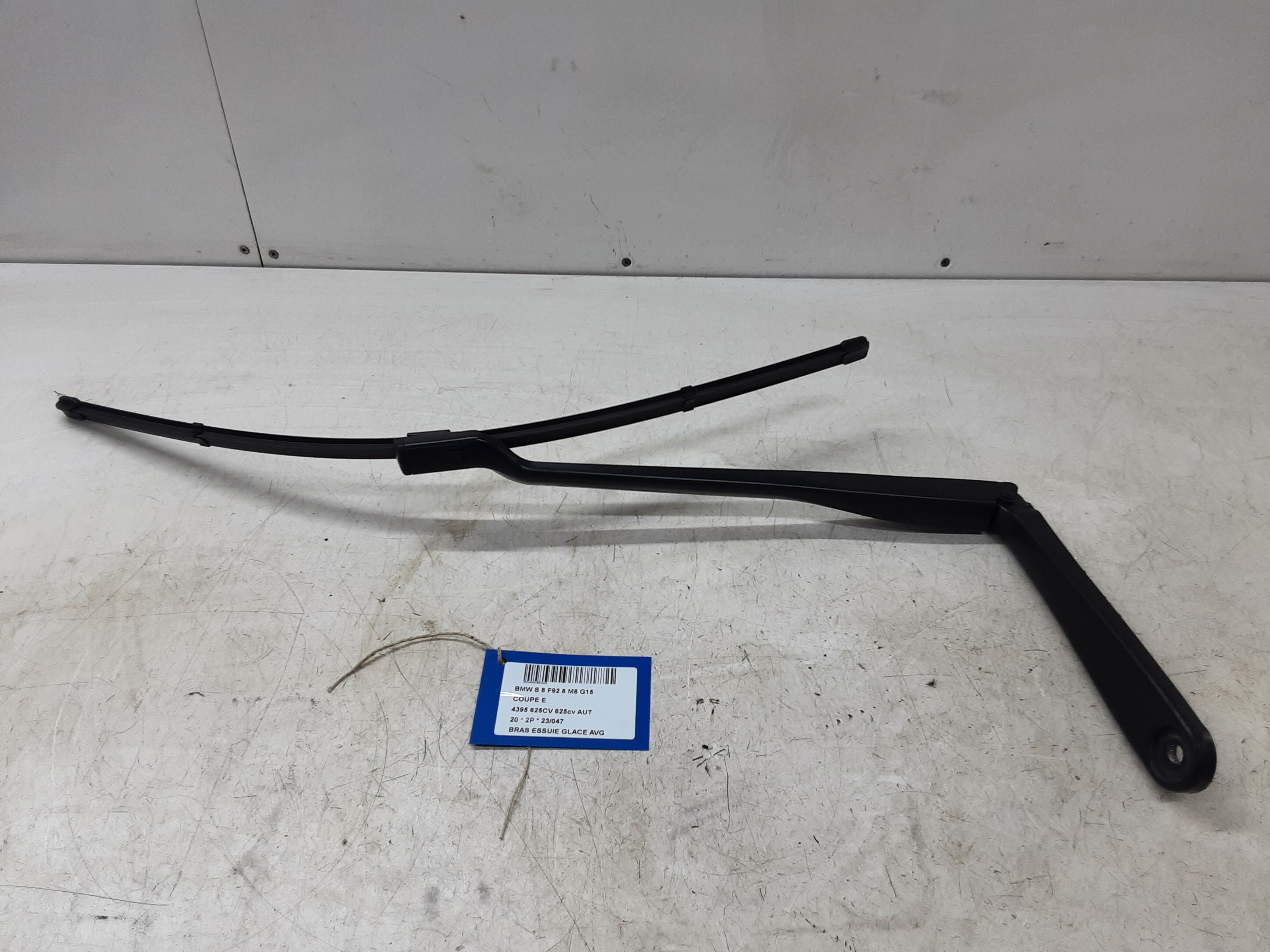 RUITENWISSERARM LINKS VOOR Bmw 8 G14/15/16 7/18+