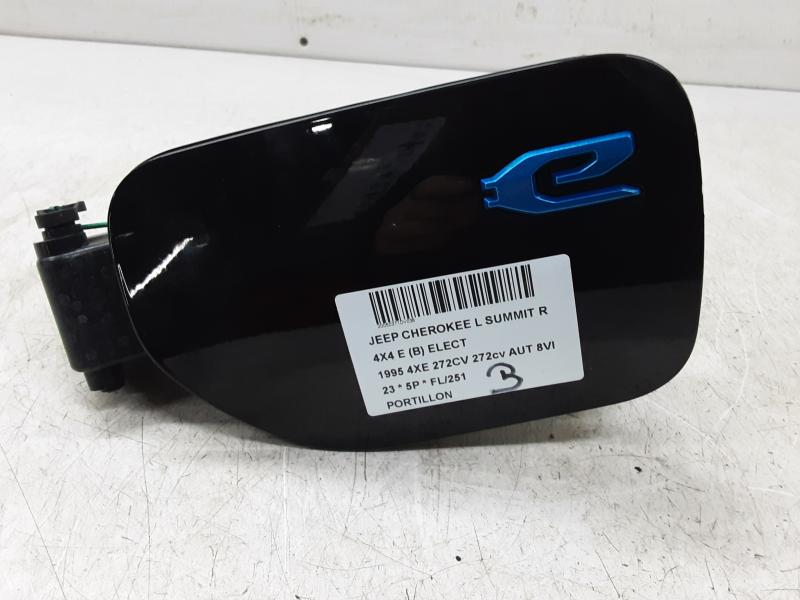 TANK KLEP Jeep GRAND CHEROKEE (WL) 2021+