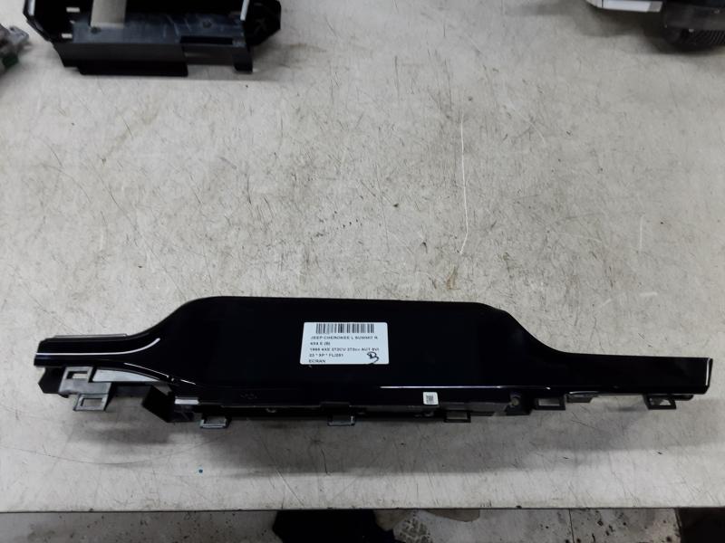 SCHERM - DISPLAY Jeep GRAND CHEROKEE (WL) 2021+