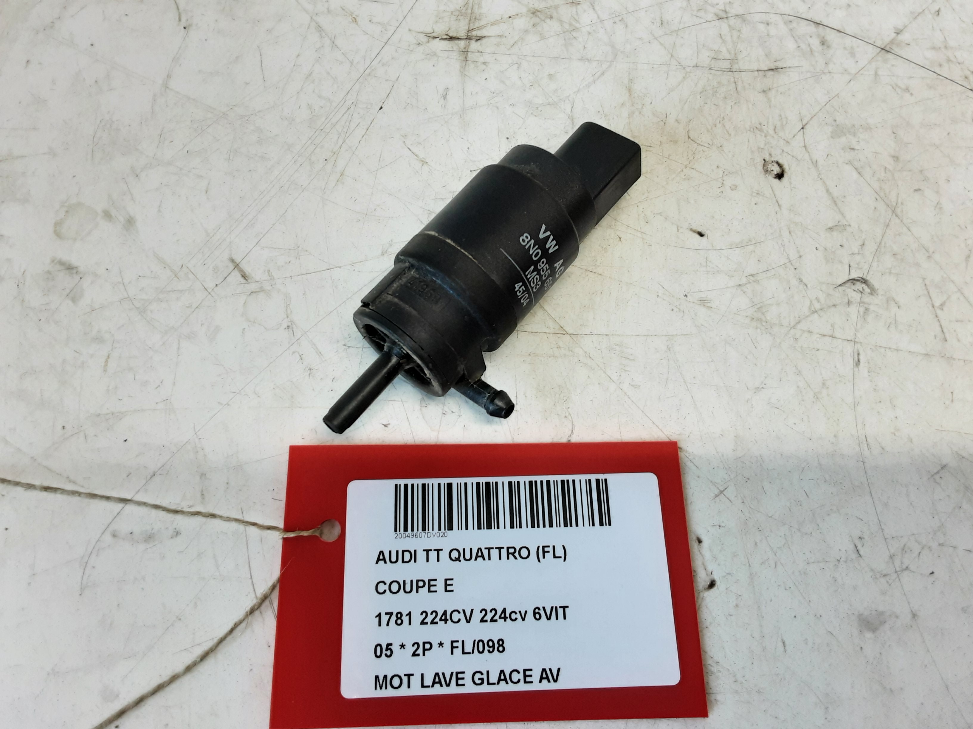 MOTEUR DE LAVE-GLACE AVANT Audi TT 10/98 - 06