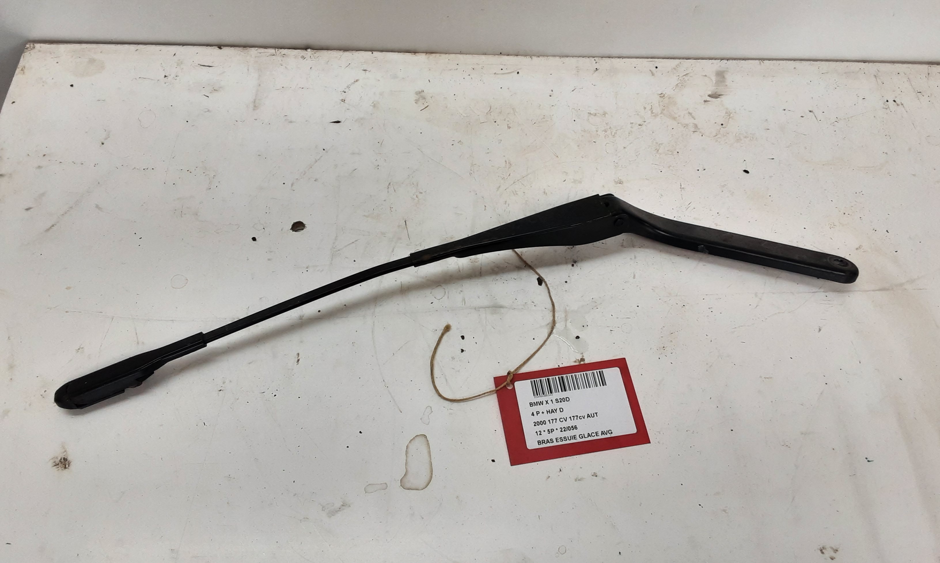 RUITENWISSERARM LINKS VOOR Bmw X1 E84 10/09 - 12