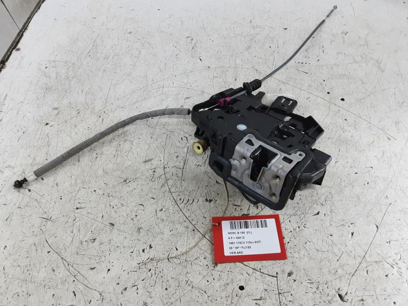 VERGRENDELING ACHTER RECHTS Mercedes-Benz B W247 18+
