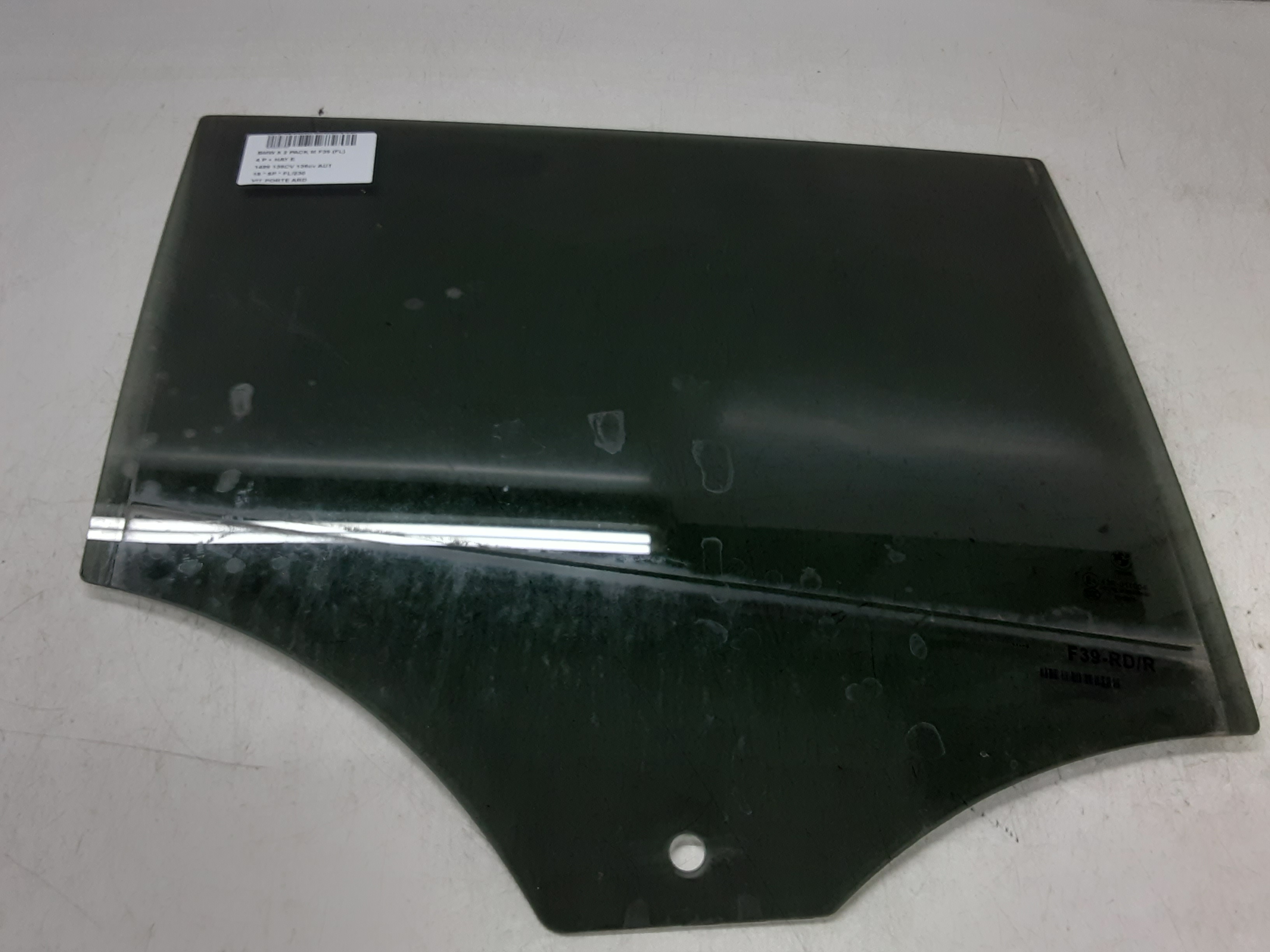 VITRE DE PORTE ARRIERE DROITE Bmw X 2 F39 03/18+