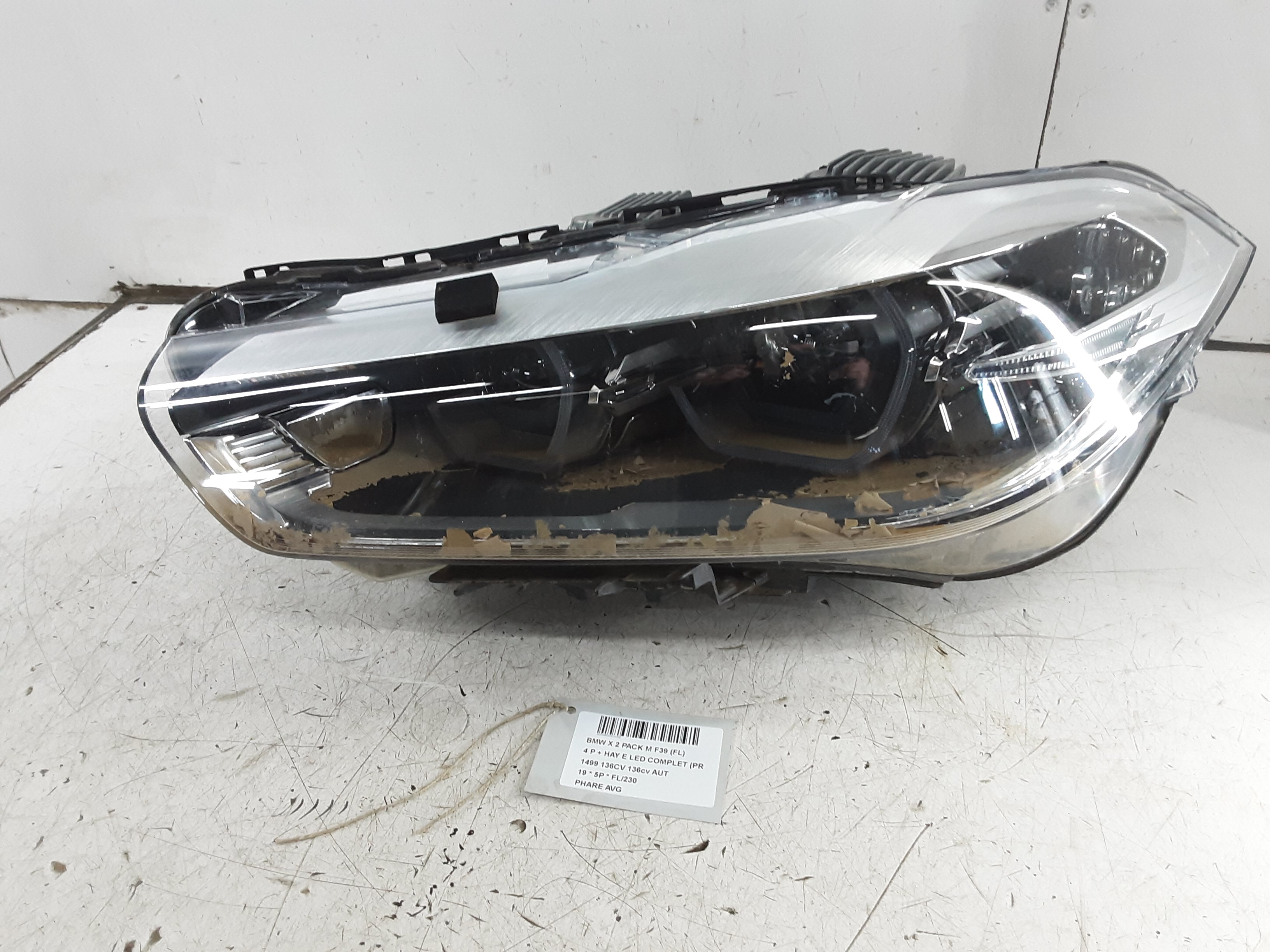 KOPLICHT VOOR LINKS Bmw X 2 F39 03/18+
