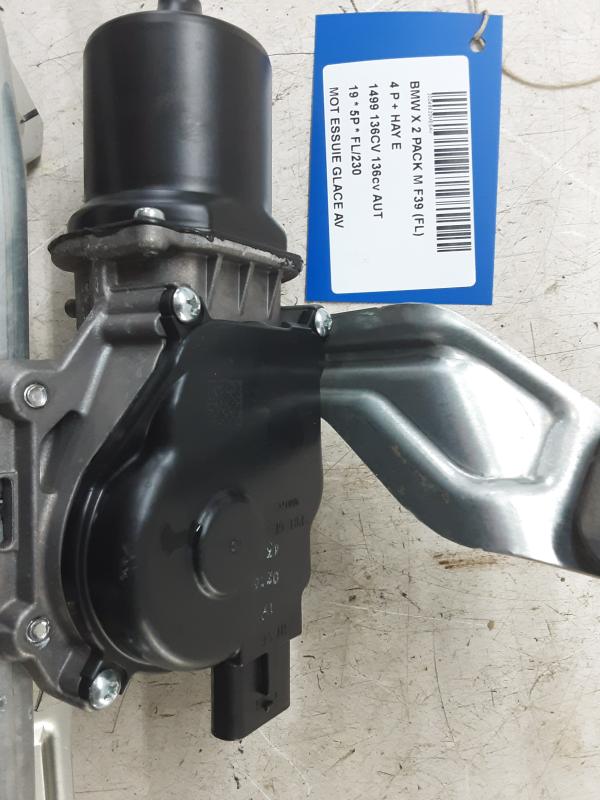 WIPER MOTOR FRONT Bmw X 2 F39 03/18+
