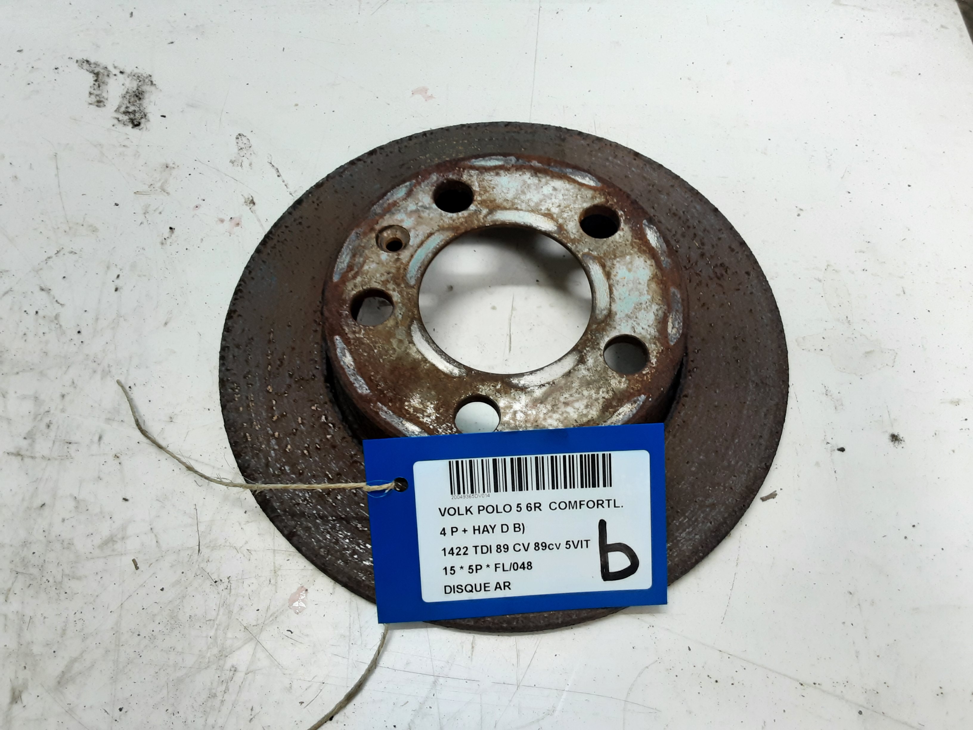 REMSCHIJF ACHTER Vw POLO (6R) FaceLift 5/14 - 17