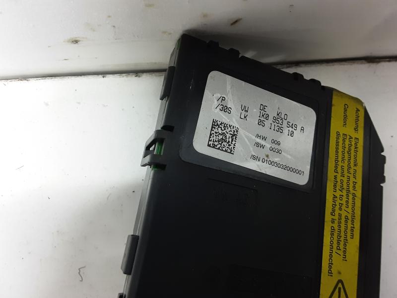 MODULE Vw GOLF V 11/03 - 08
