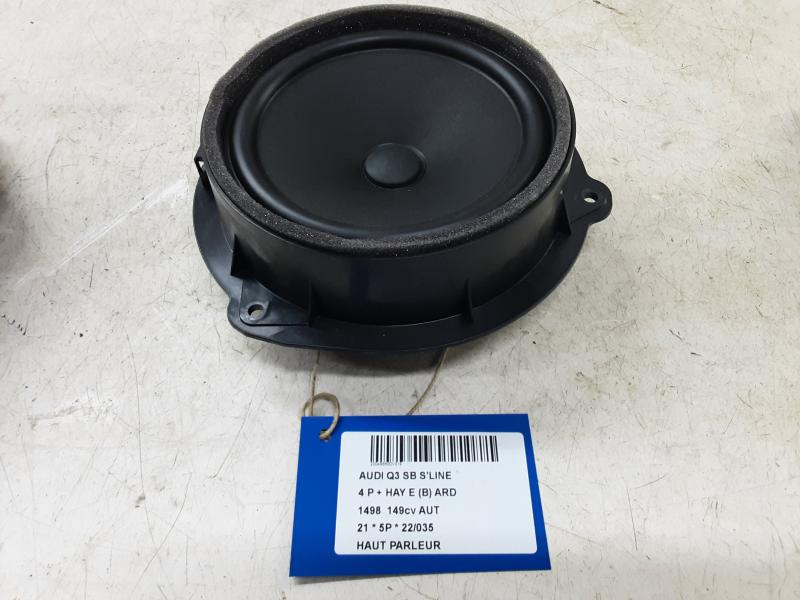 SPEAKER Audi Q3 11/18+
