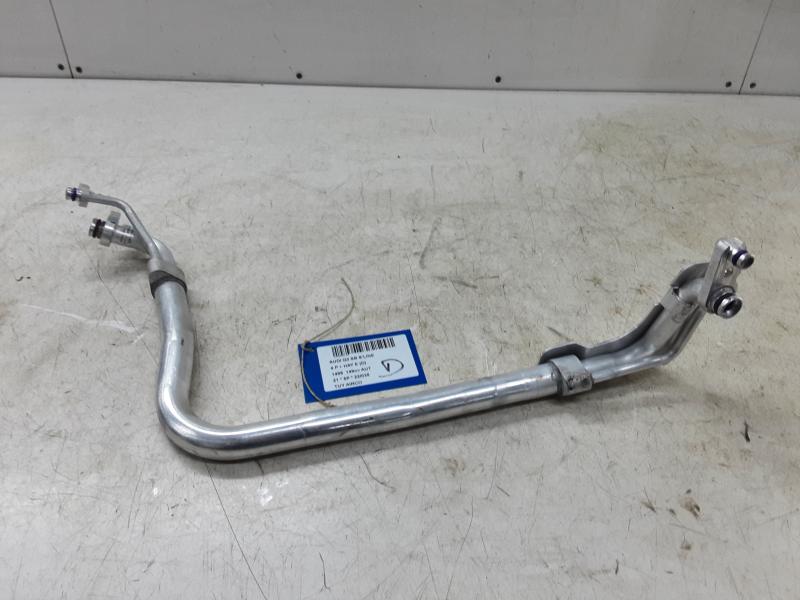 KLIMA LEITUNG Audi Q3 11/18+