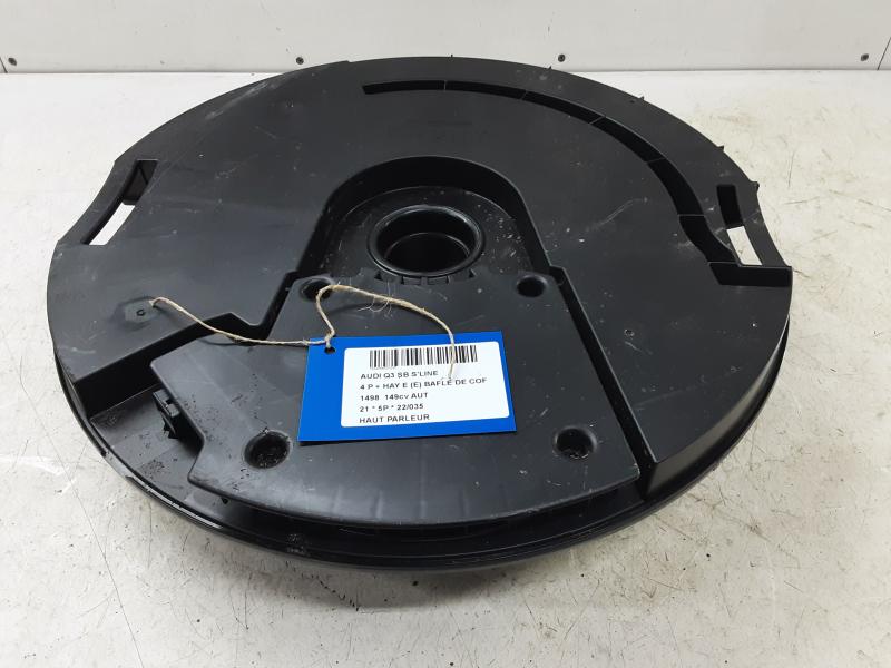 SPEAKER Audi Q3 11/18+