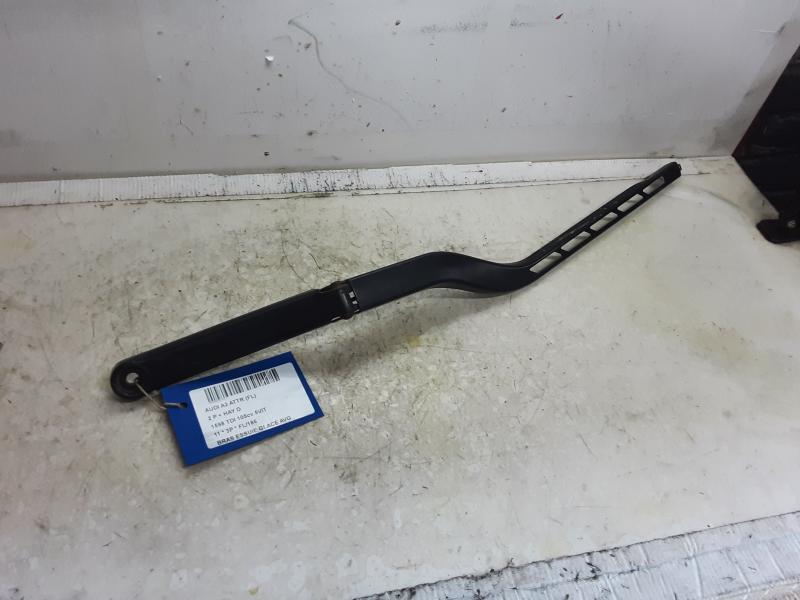 LEFT FRONT WIPER ARM Audi A3 8/08 - 12