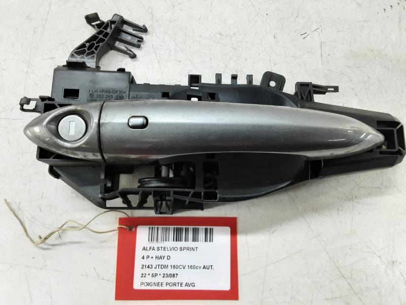 DEURGREEP VOOR LINKS Alfa Romeo STELVIO 1/17+