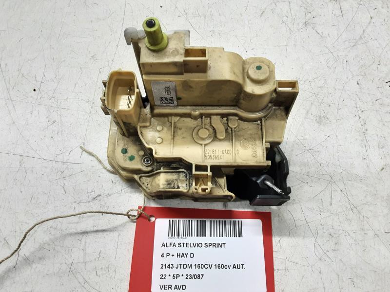 VERROUILLAGE DE PORTE AVANT DROITE Alfa Romeo STELVIO 1/17+