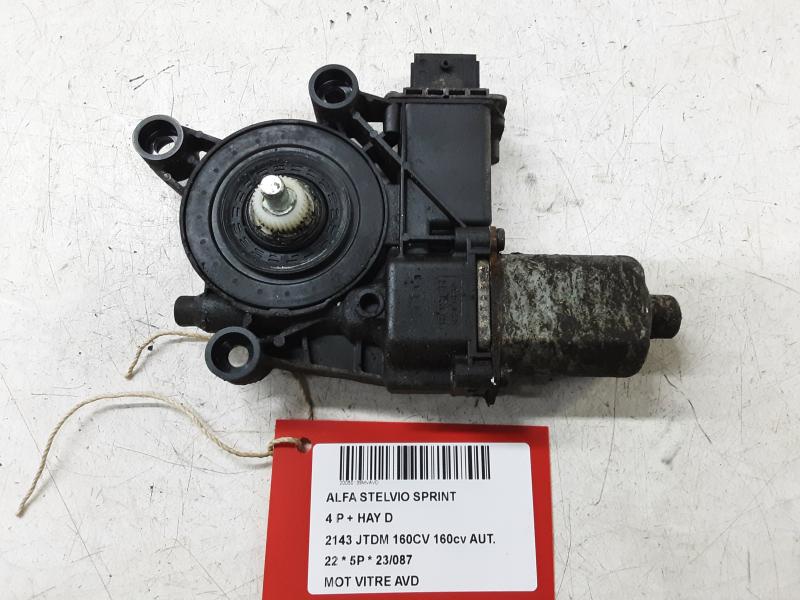 MOTOR RUITMECHANISME VOOR RECHTS Alfa Romeo STELVIO 1/17+