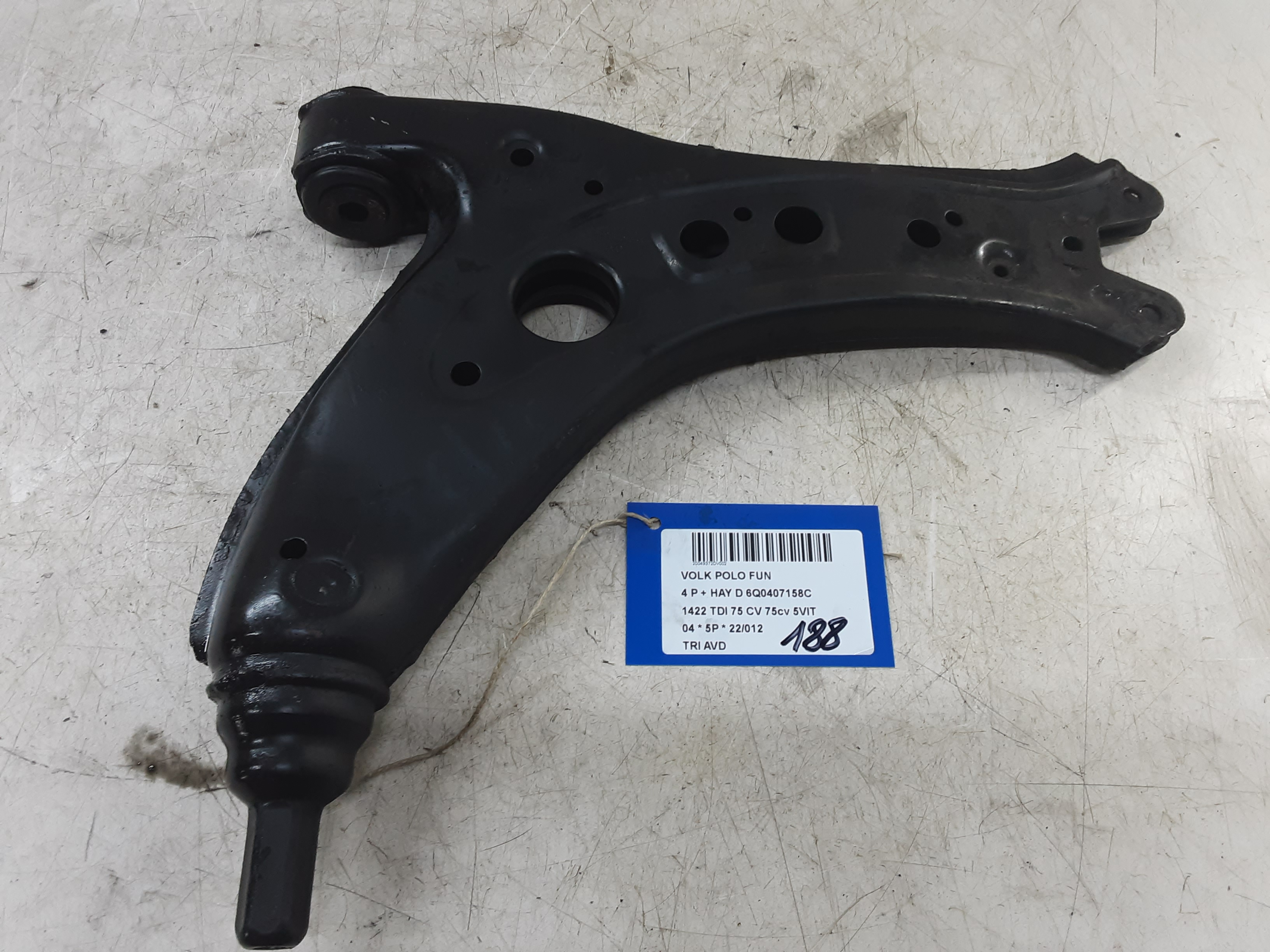 DRAAGARM VOOR RECHTS Vw POLO (9N) 2/02 - 4/05