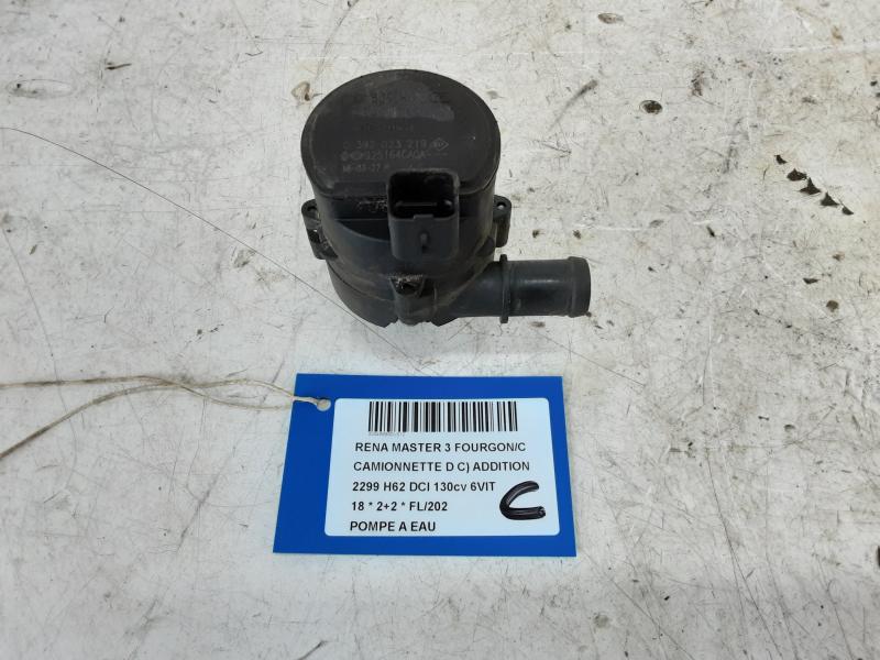 POMPE A EAU Renault MASTER 10 - 8/19
