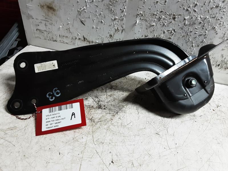 DRAAGARM ACHTER RECHTS Vw GOLF V 11/03 - 08