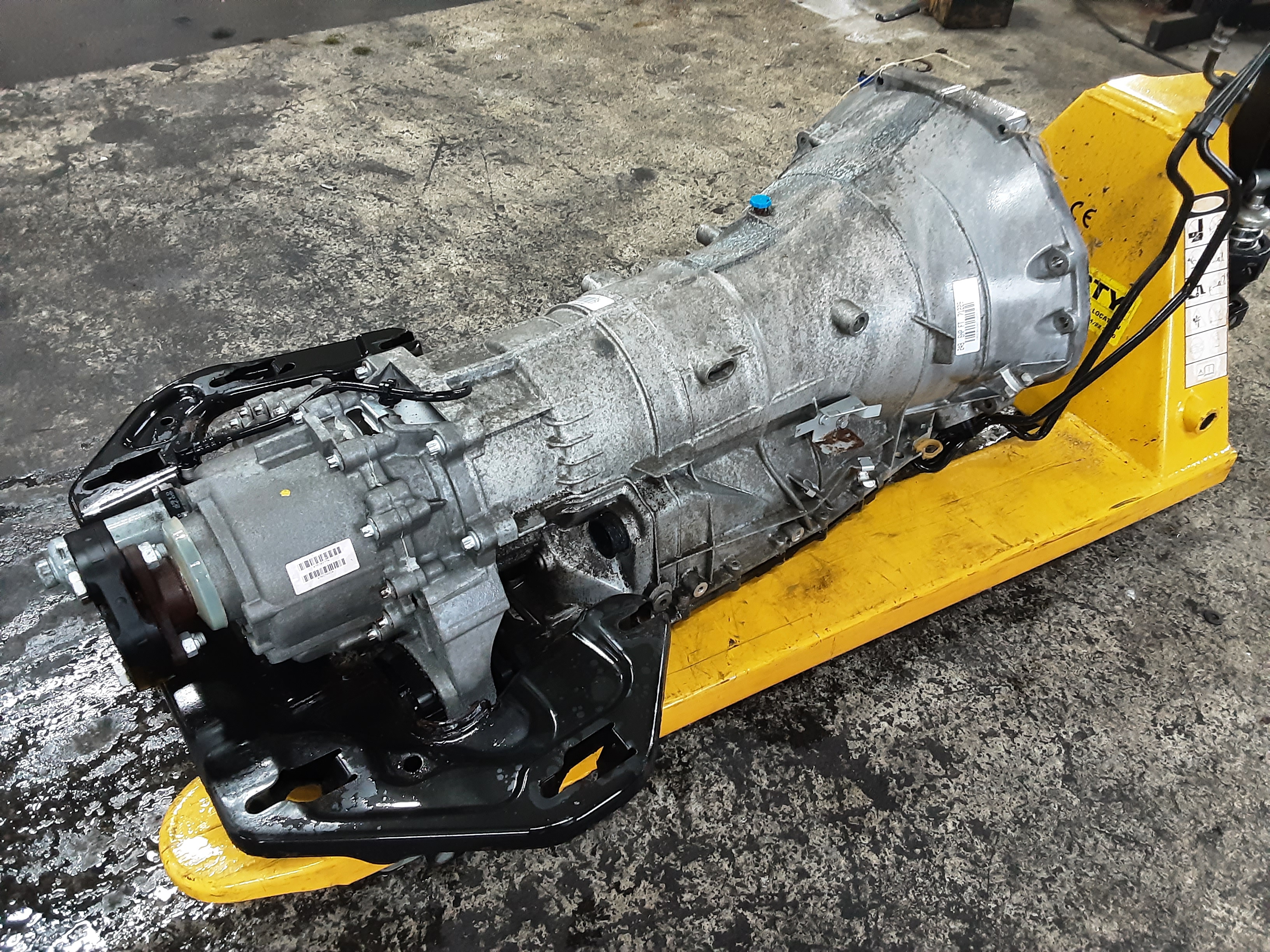 VERSNELLINGSBAK Bmw X5 E70 02/07 - 4/10