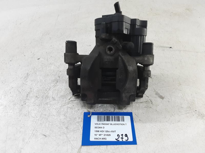 REMKLAUW ACHTER LINKS Vw PASSAT 11/14 - 19