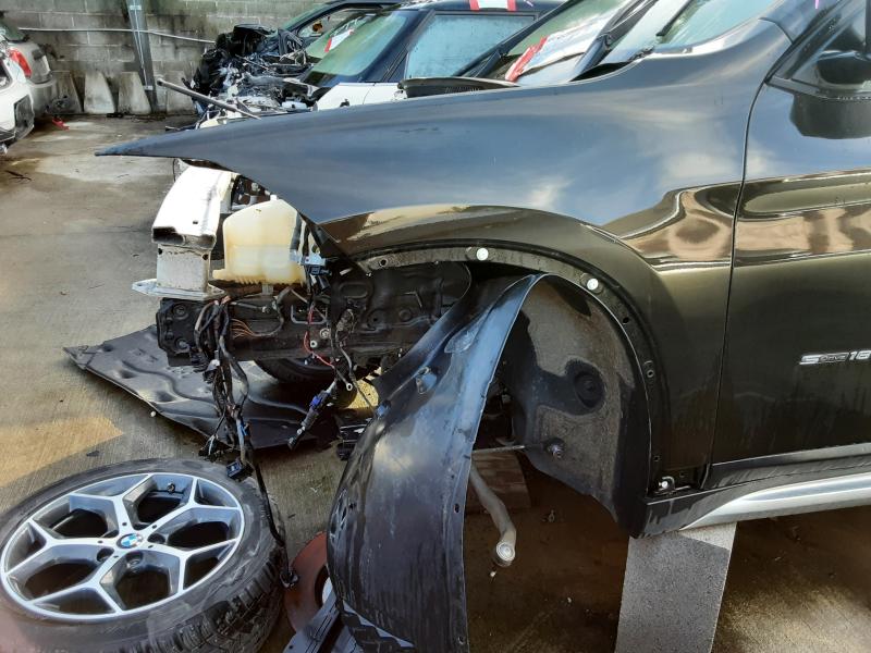 SPATBORD VOOR LINKS Bmw X1 F48 09/15 - 7/19
