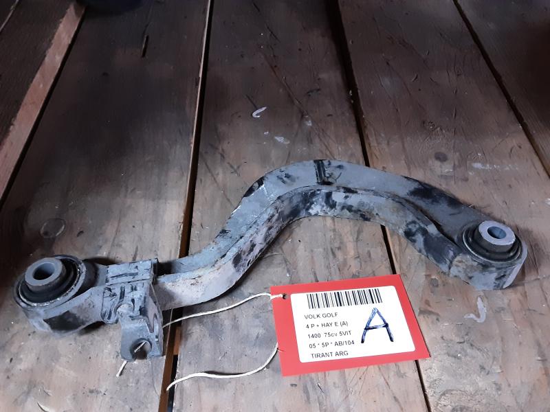 DRAAGARM ACHTER LINKS Vw GOLF V 11/03 - 08