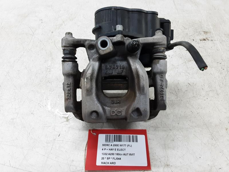 REMKLAUW ACHTER RECHTS Mercedes-Benz A W177 18 - 2/23