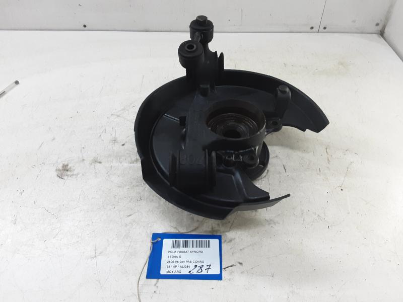 MOYEU ARRIERE GAUCHE Vw PASSAT 11/96 - 09/00