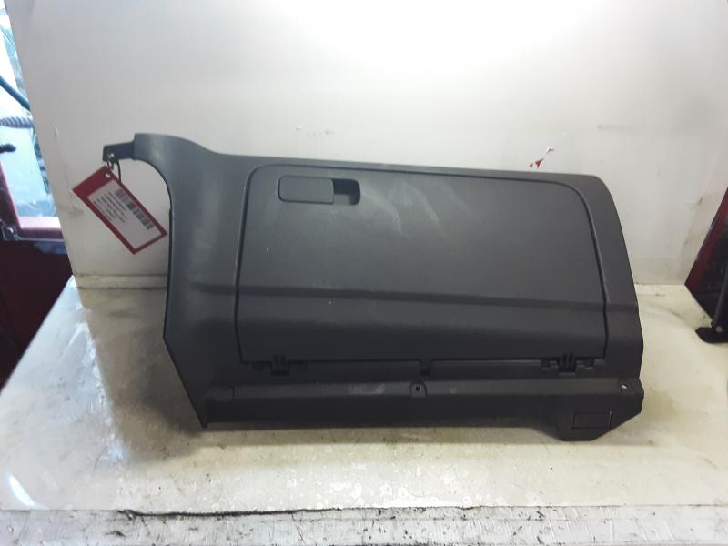 BOITE A GANT Vw CADDY 04 - 09/10