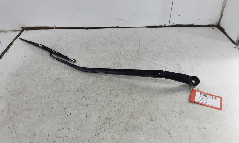 BRAS D'ESSUIE-GLACE AVANT DROIT Hyundai I20 (3) Face Lift 8/18 - 08/20
