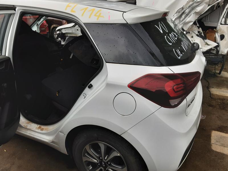 SPATBORD ACHTER LINKS Hyundai I20 (3) Face Lift 8/18 - 08/20