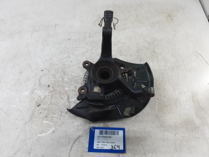 FRONT WHEEL HUB RIGHT Vw PASSAT 10/93 > 10/96