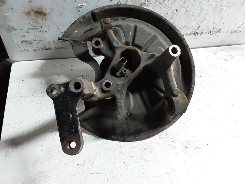 WIELNAAF ACHTER RECHTS Vw GOLF V 11/03 - 08